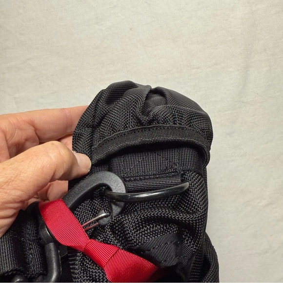 Timbuk2 XS Black Messenger Bag - Picture 11 of 16